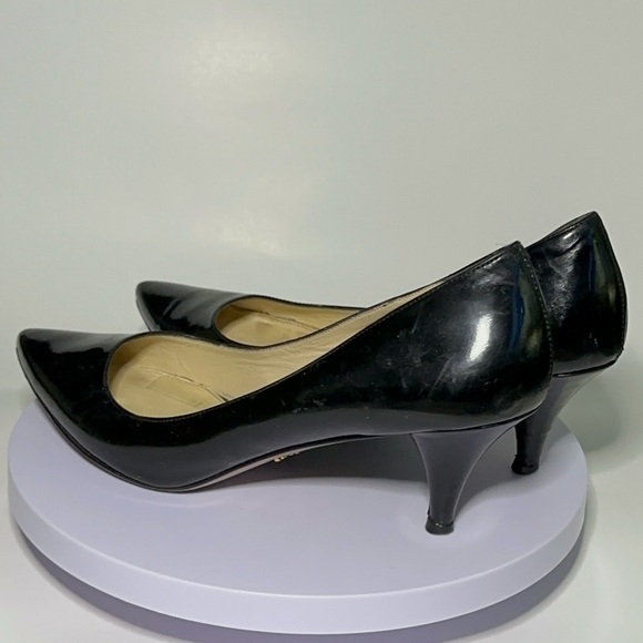 Prada Women's Black Patent Leather Heels - Picture 7 of 13